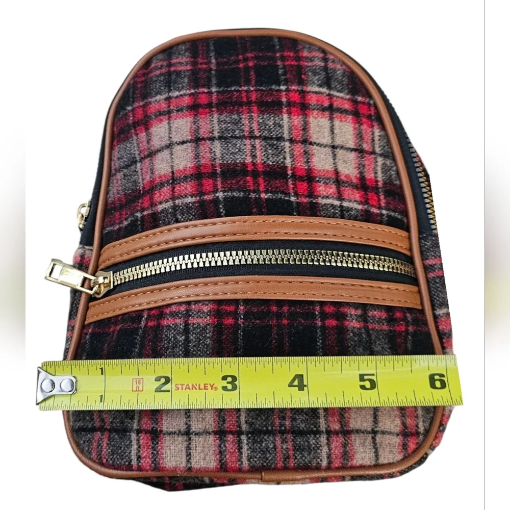 Tommy Bahama - NEW Mini Backpack Fall Plaid Colors. May Be Kids. No Pockets - Picture 13 of 14